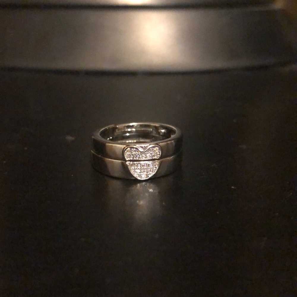 Adjustable matching couples heart rings